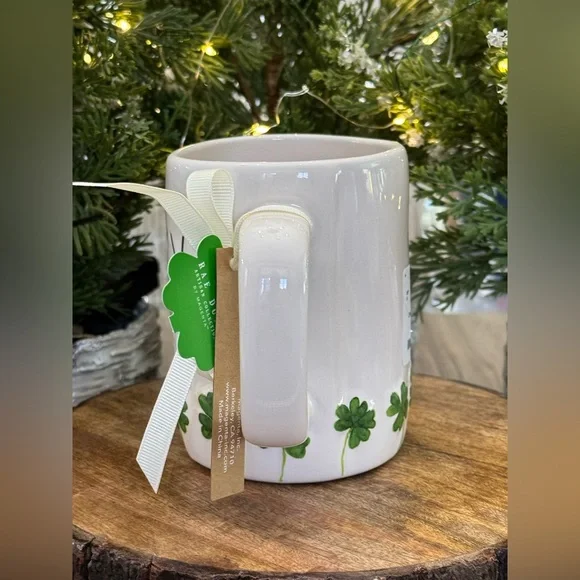 🍀 Brand NEW w/Tags Rae Dunn LUCKY Mug w/Four-Leaf Clover Border - Spring 2025 🍀 - Picture 2 of 10